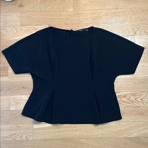 Uniqlo Elegant Black Women's Blouse - Size Small